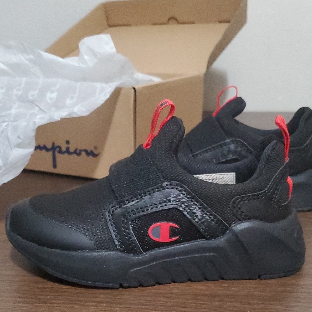 Champion Black and Red Slip on  Sneakers Toddler size 9 - Picture 14 of 14